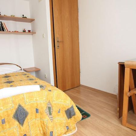 Split Apartments Peric ภายนอก รูปภาพ