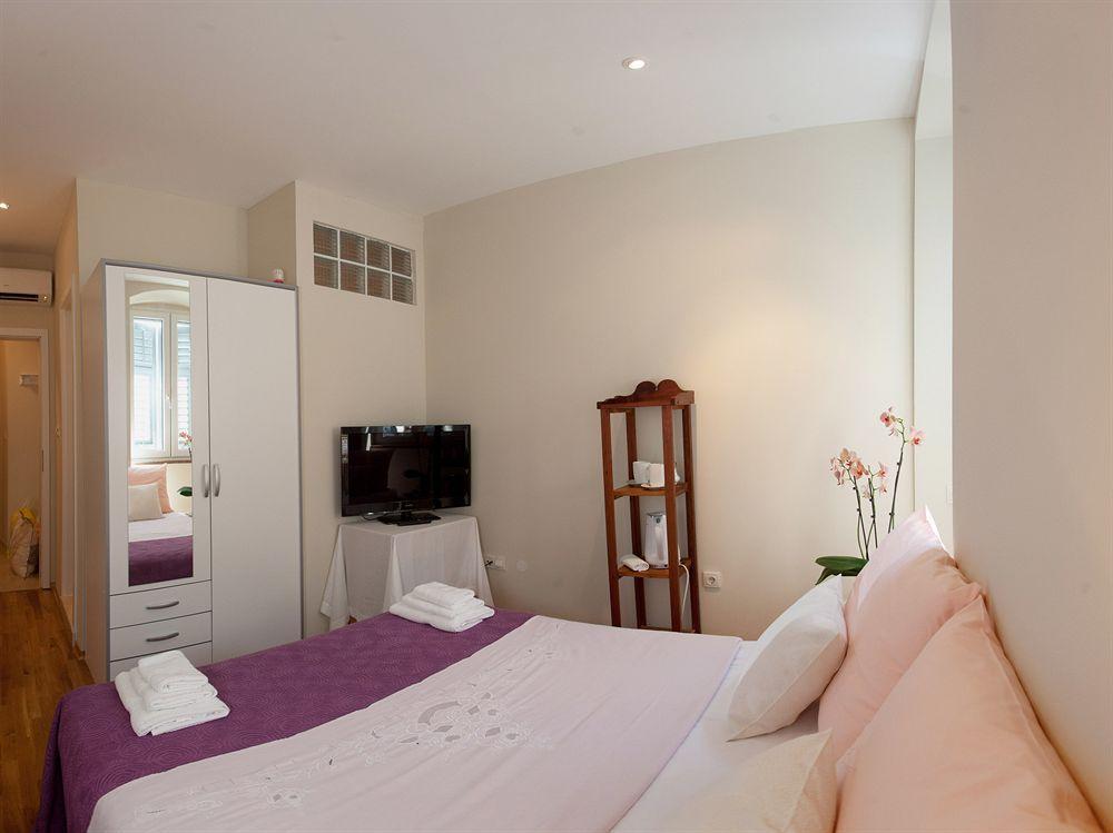 Split Apartments Peric ภายนอก รูปภาพ