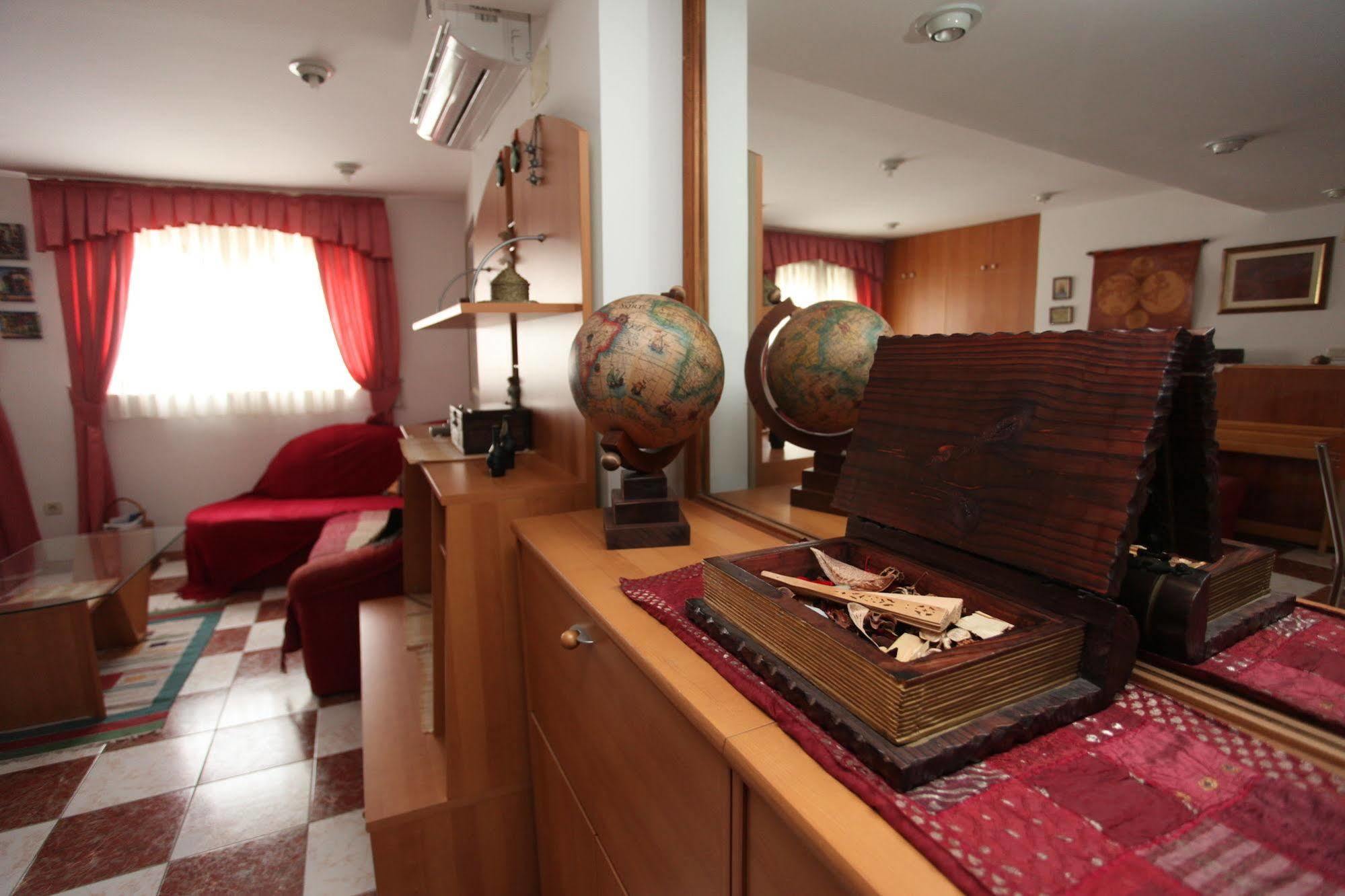 Split Apartments Peric ภายนอก รูปภาพ