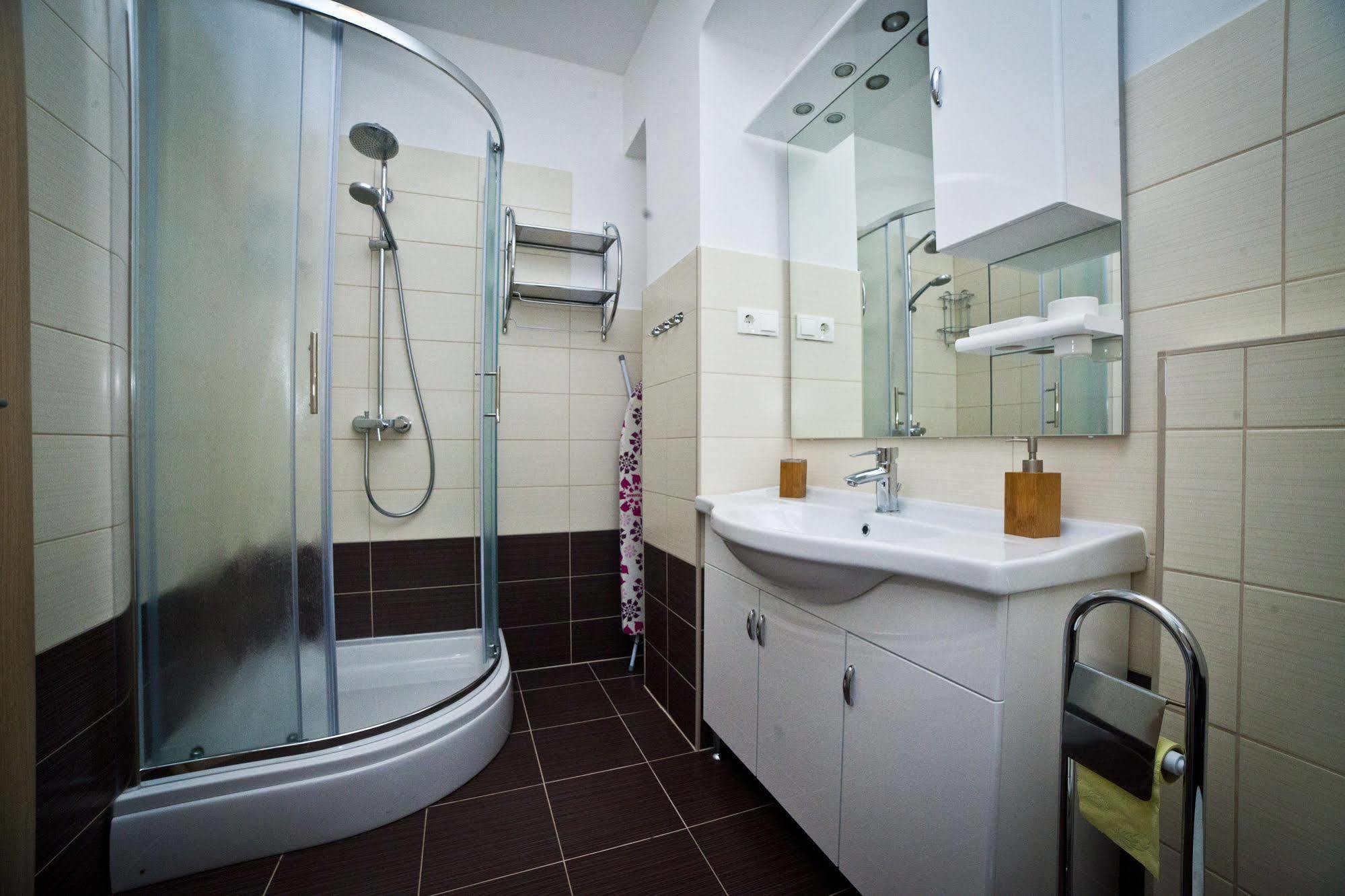 Split Apartments Peric ภายนอก รูปภาพ